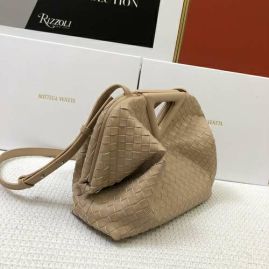 Picture of Bottega Veneta Lady Handbags _SKUfw152378116fw